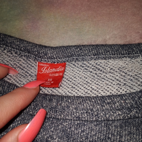 💕5 for 25$ XS Obsessed With Me Dark Gray Long Sleeve Shirt - Picture 4 of 5